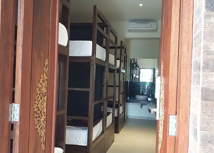 Hostel Gelatik Seminyak
