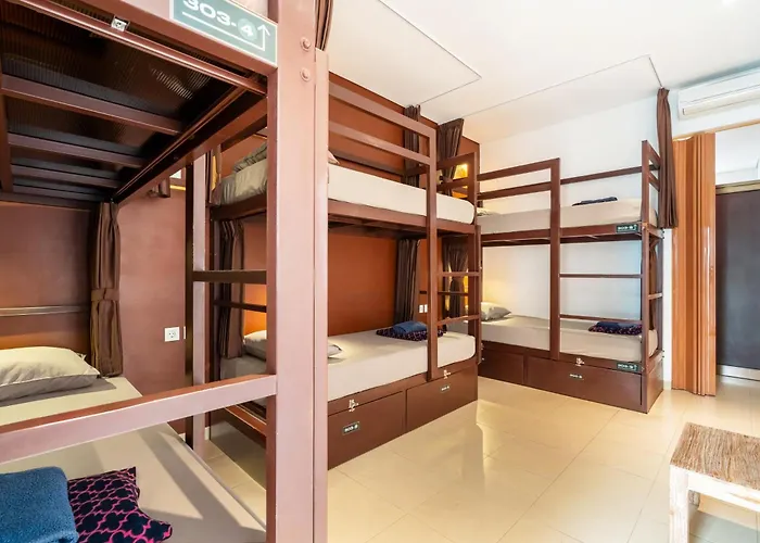 Bed & Breakfast Gelatik 2*